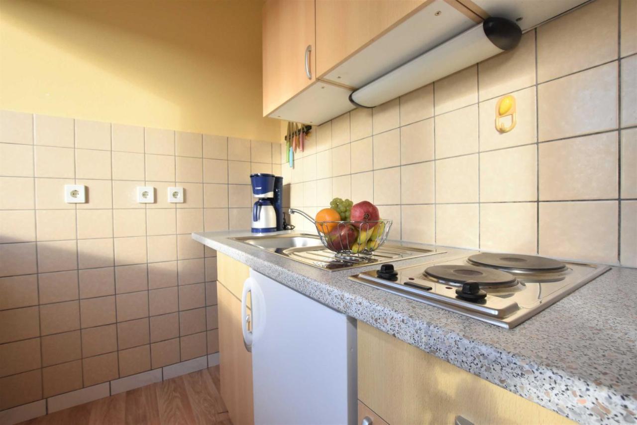 Ferienwohnungen Kleckerburg Mit Me Kagsdorf Exterior photo