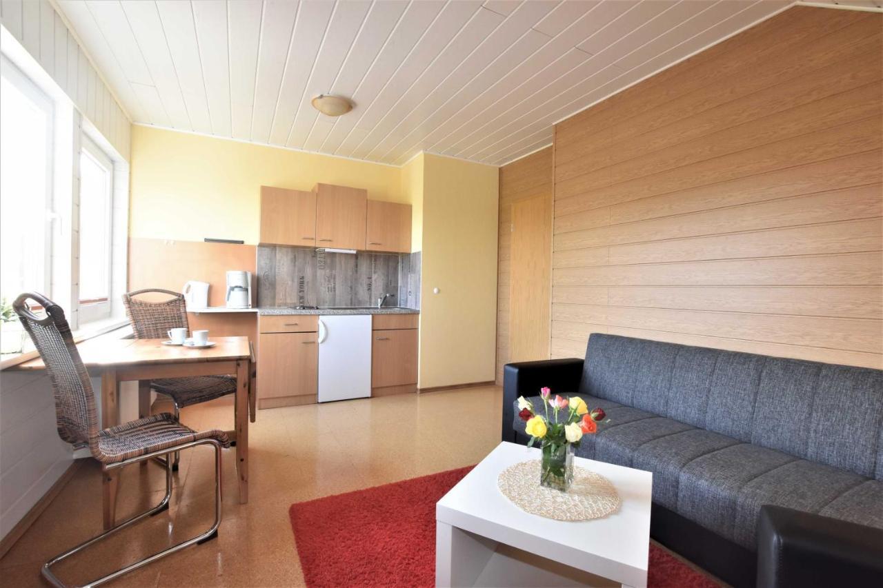 Ferienwohnungen Kleckerburg Mit Me Kagsdorf Exterior photo